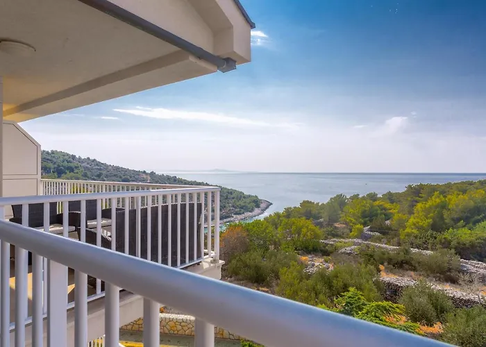 Sunlight Apartment Hvar